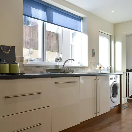 Number Five Holiday home Filey